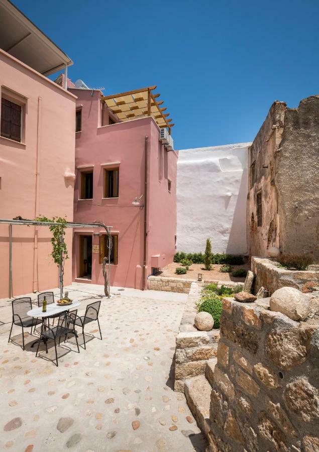 Apartment Courtyard Area