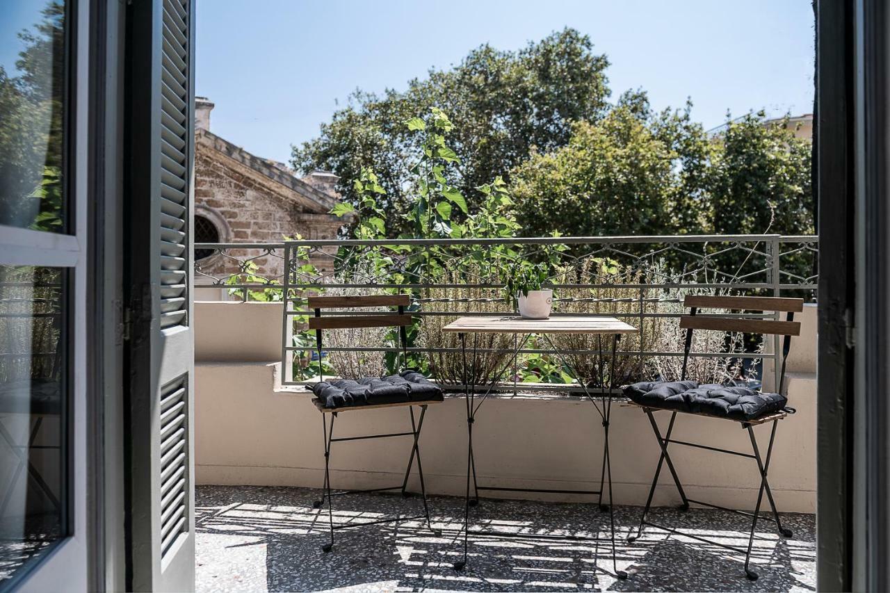 Apartment with Balcony,863174459:JPEG