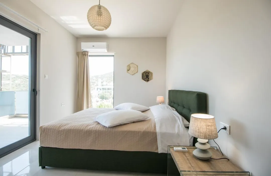 Olivia Suite-1
