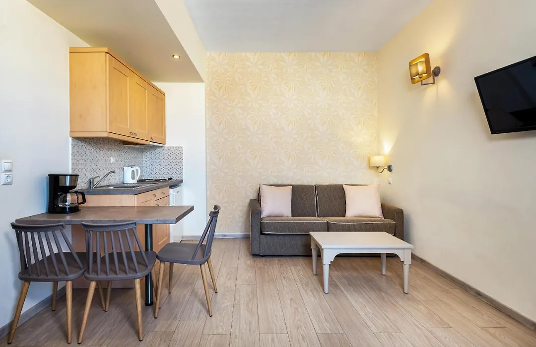 Icarus Apartments-1