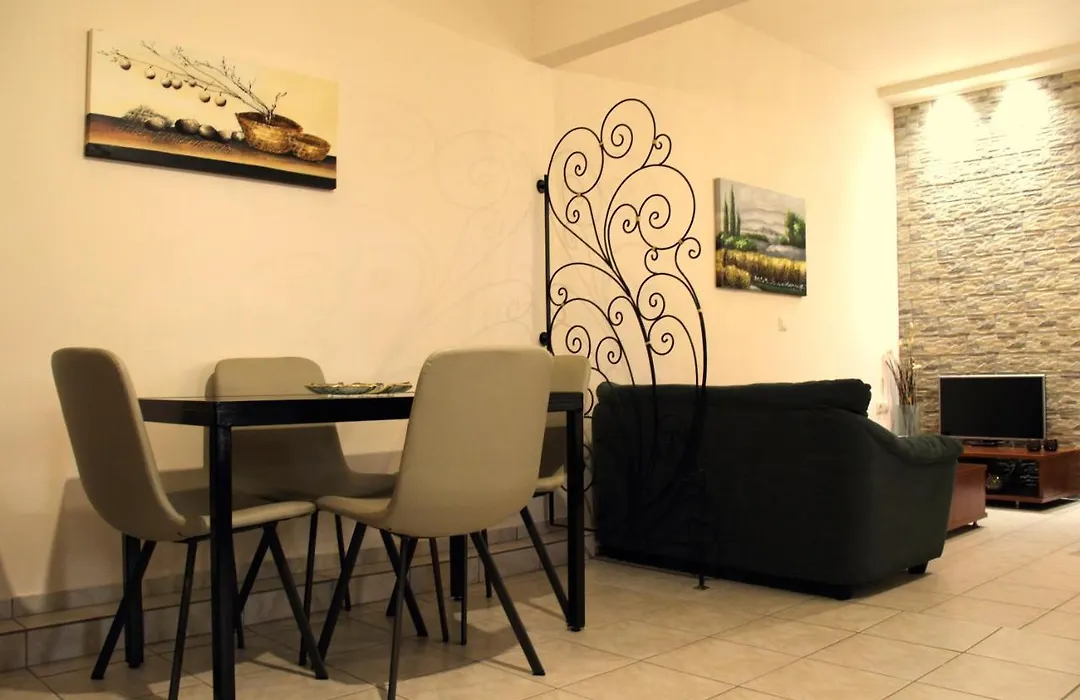 Studio Miltos Aspasia 1-1