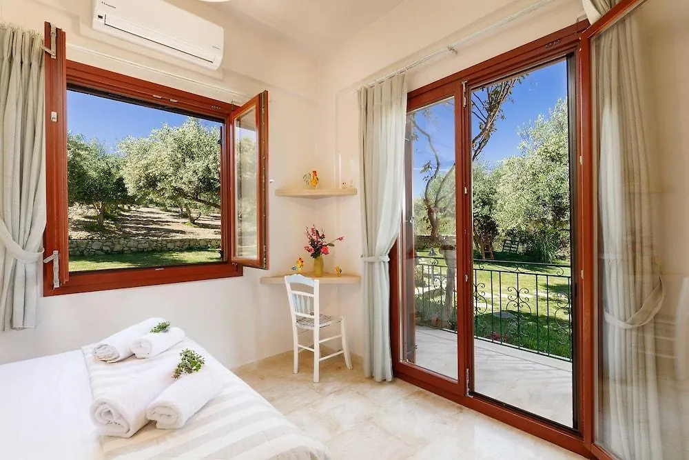 Lily'S Cottage, Secluded, Sea View Villa With Private Pool And Gardens. 1062101-1