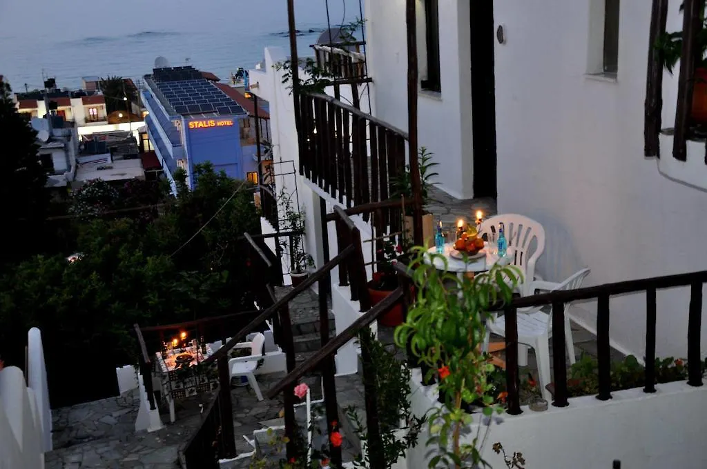 Heliotrope Apartments-1