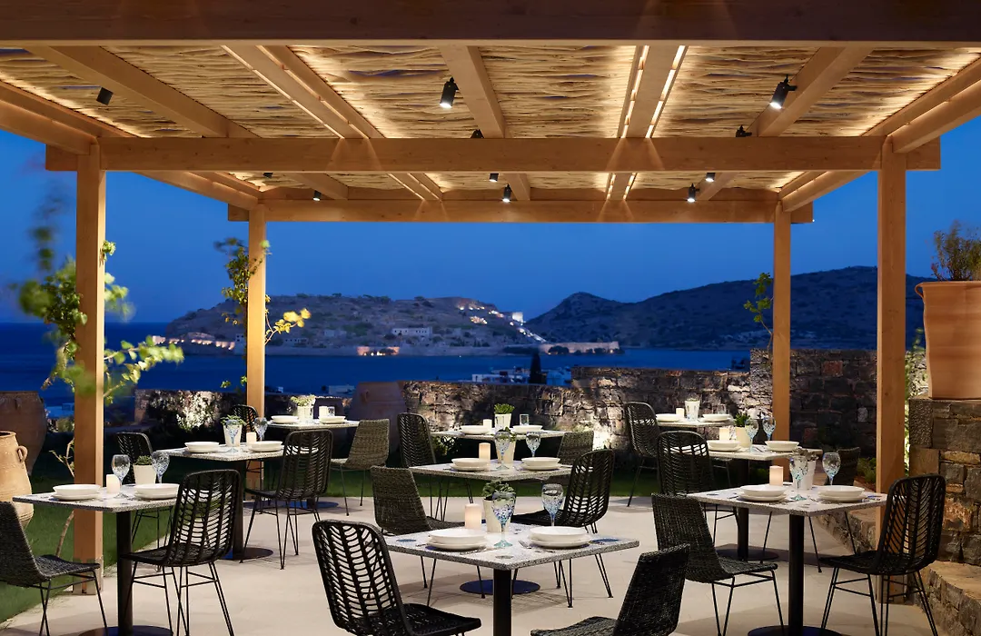 Cayo Exclusive Resort & Spa-1