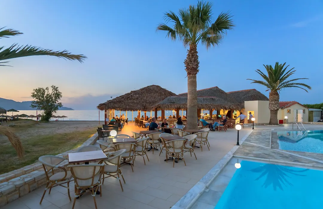 Happy Days Beach Hotel-1