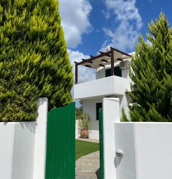Sunny Villa-1