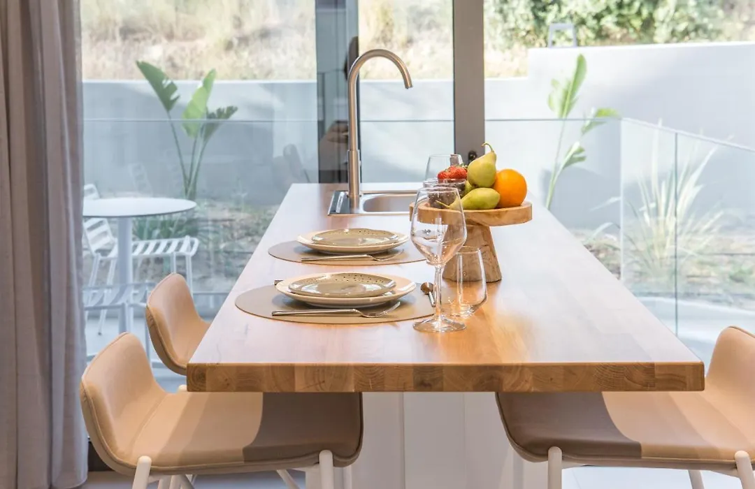 Noemie Luxury Suites-1