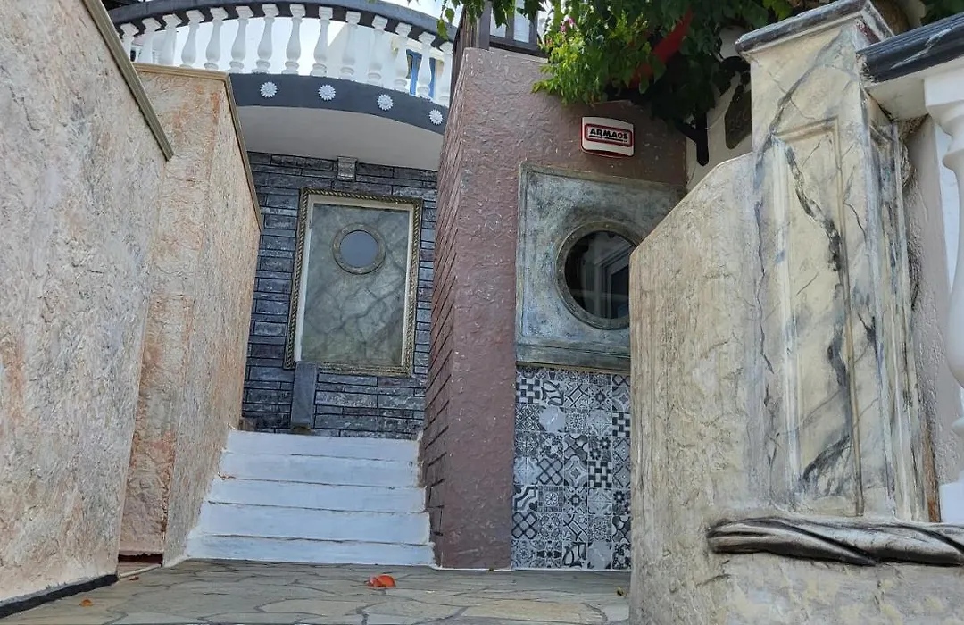 Step Into A World Of Nature One Room Private Suite Shared Pool-1