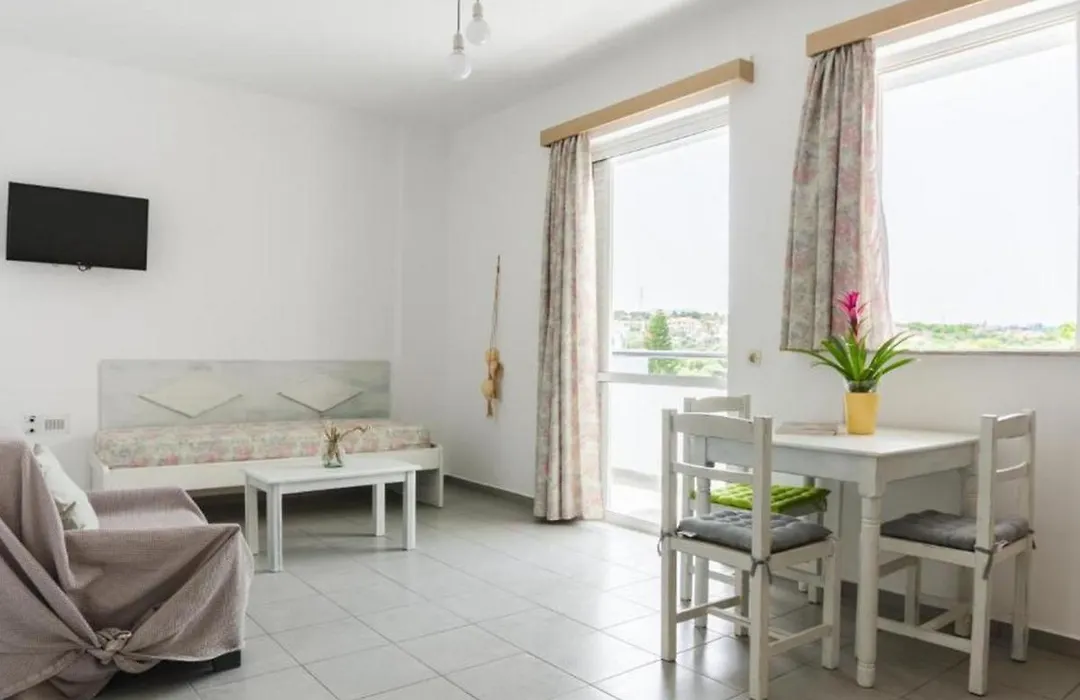 Apartment Happiness Apartment By Interhome-1
