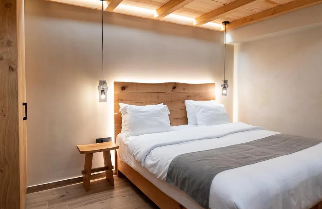 Theros By Agora Luxury Apartments In The Heart Of Heraklion-1