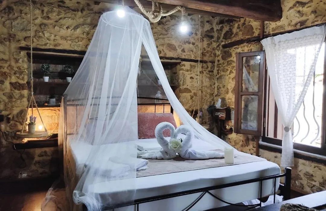 Filia'S Traditional Haouse, Old Town In Heraklion-1