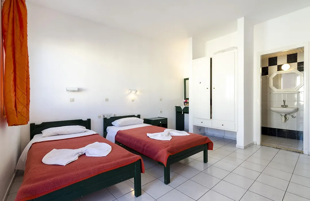 Pelagia Maria Studios-1