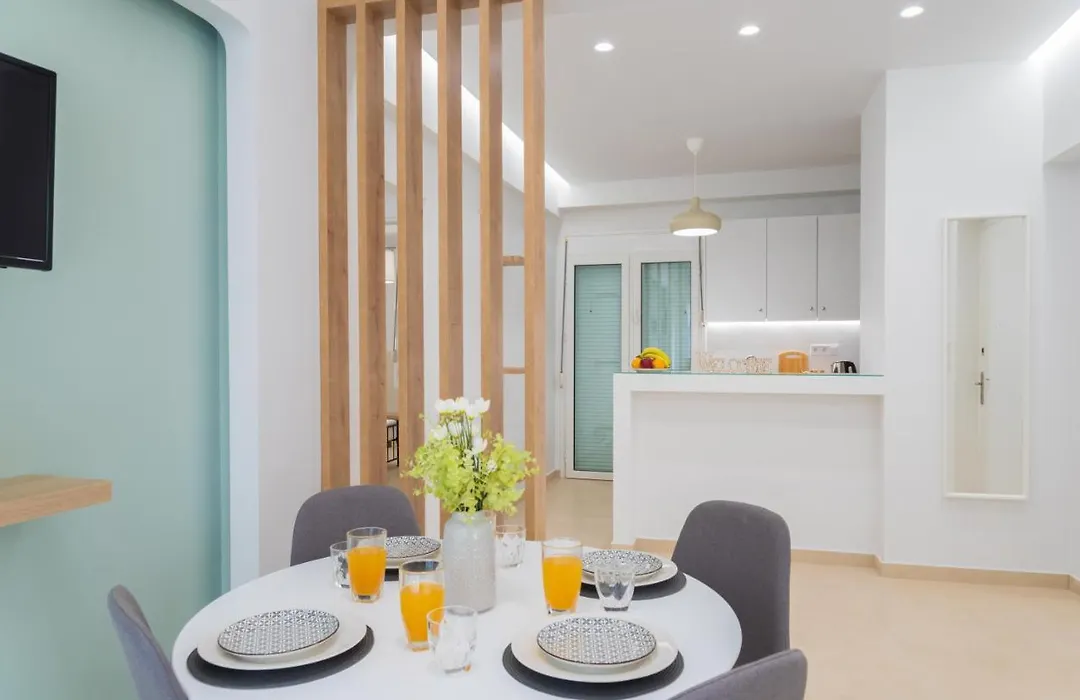 Luckylee Apartment-1