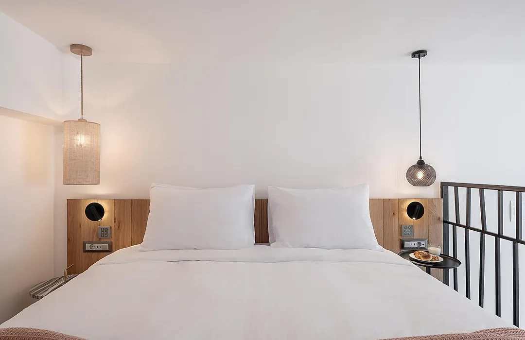 Calla Luxury Seafront Suites-1