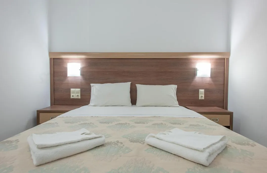 Hotel Coral Matala-1