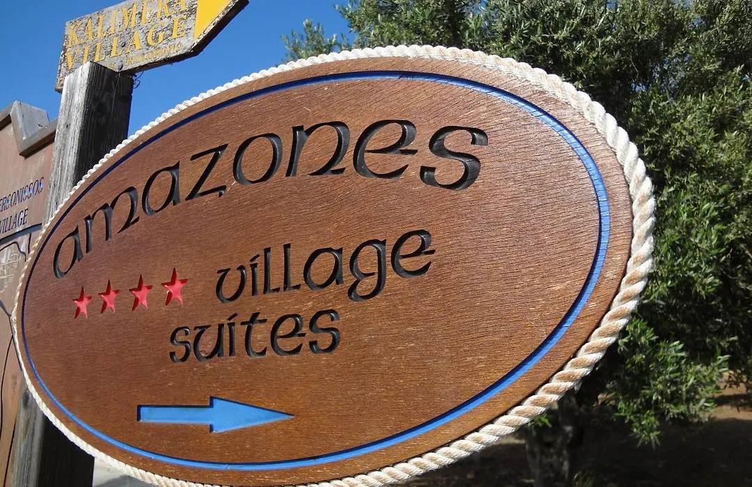 Amazones Village Suites-1