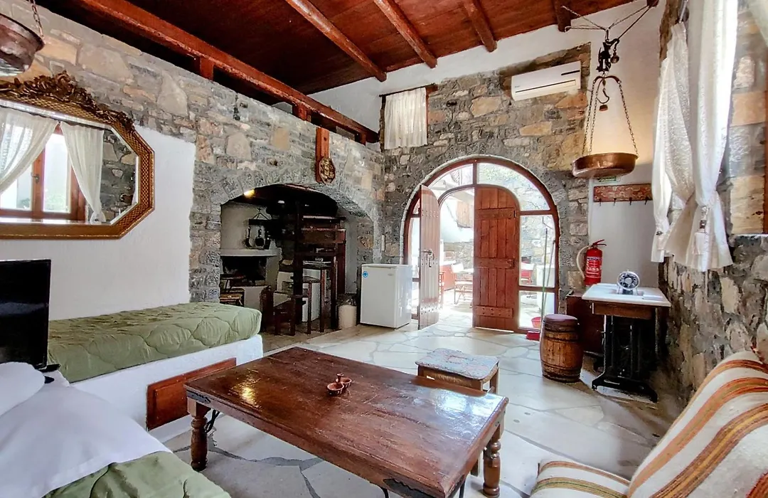 Elounda Traditional Homes Of Crete-1