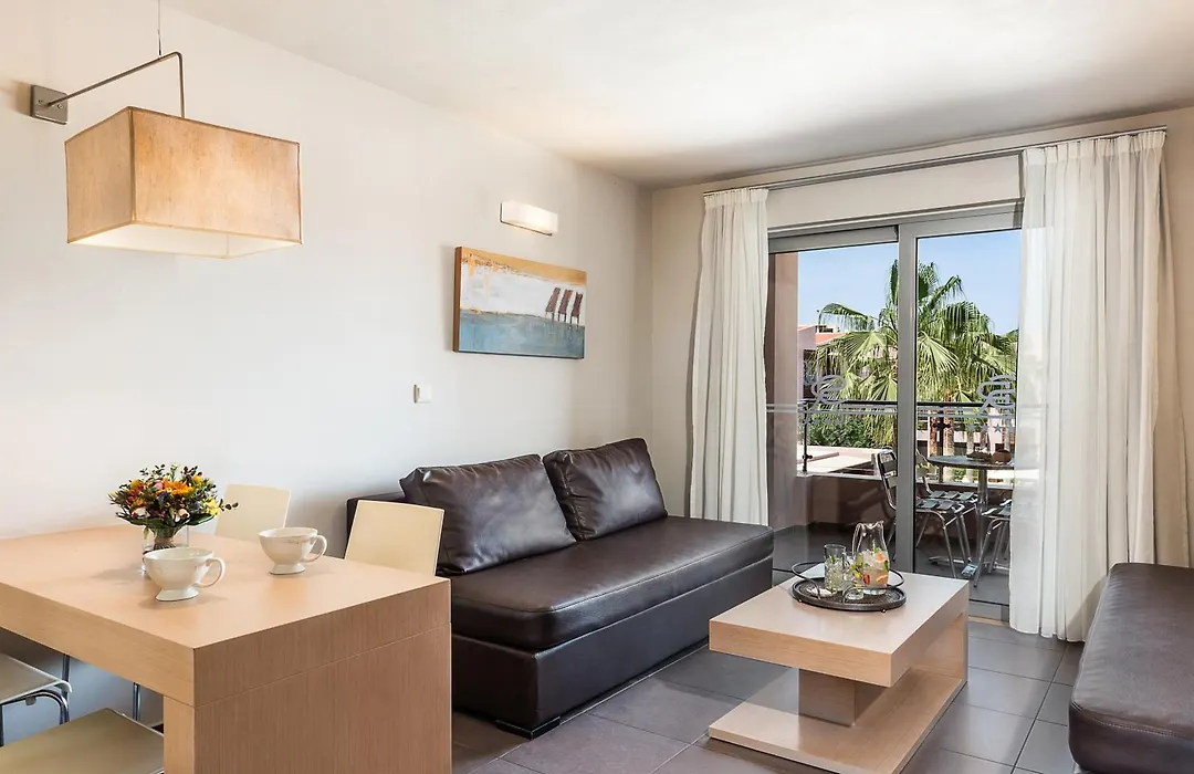 Stellina Village-1