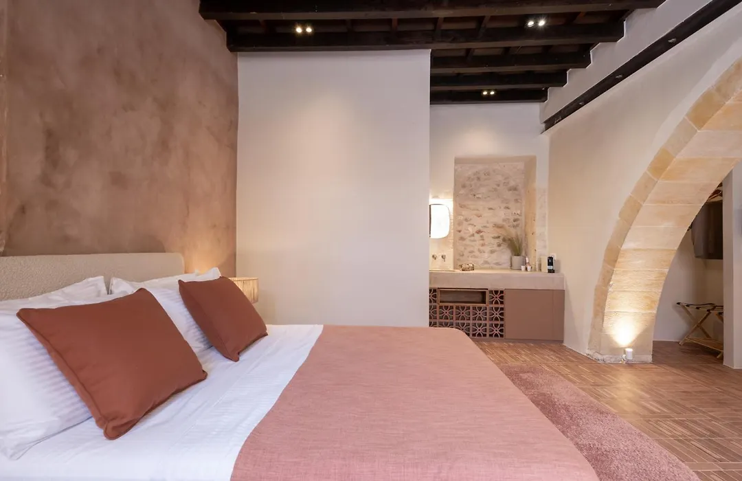 Qualia Slowlife Suites-1