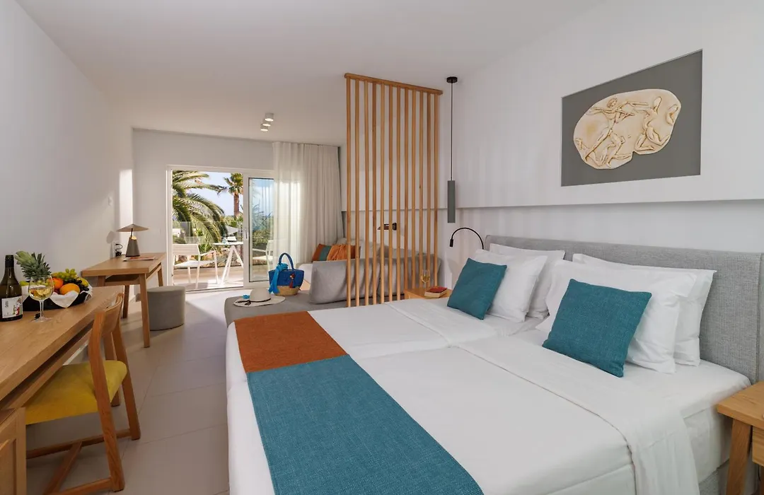 Anissa Beach Hotel-1