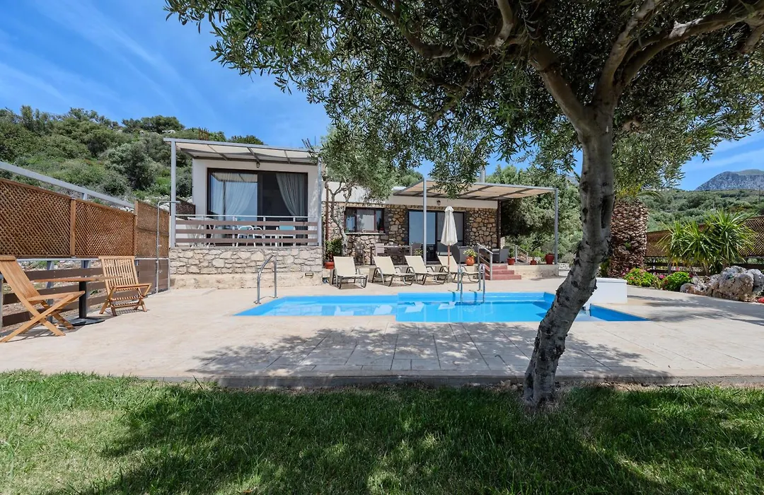 Souda Bay Cottage-1