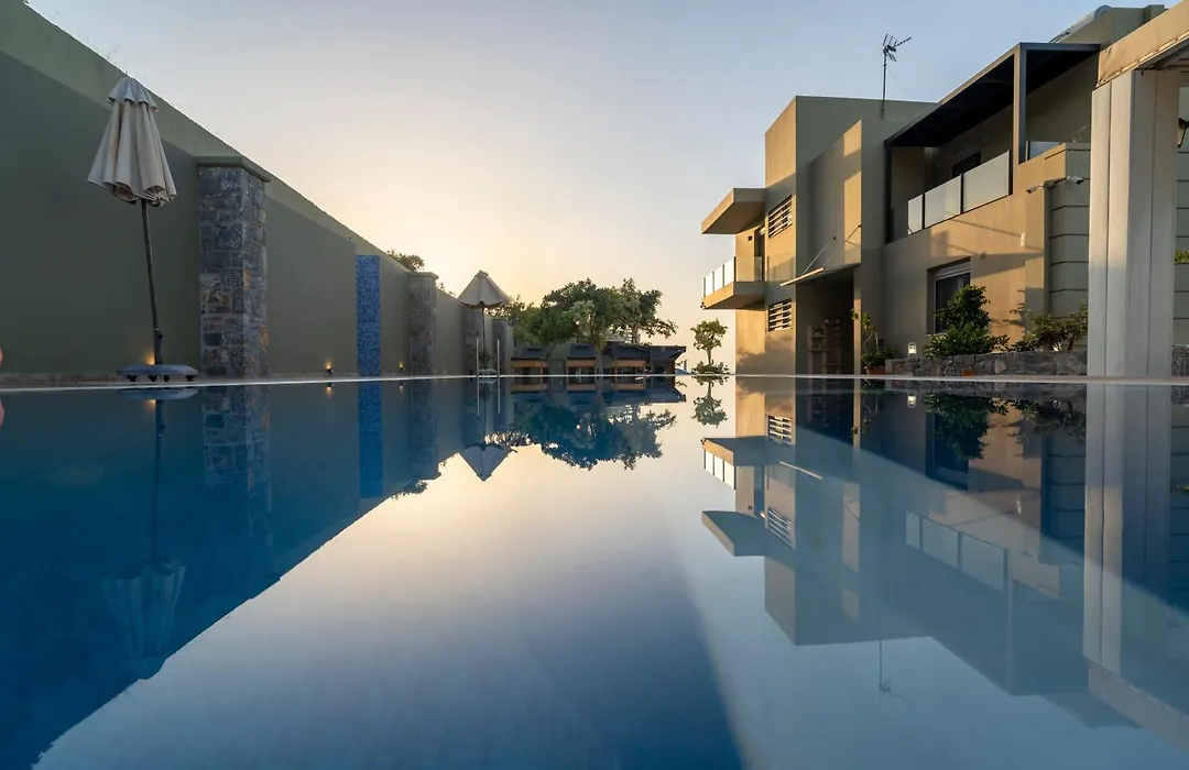 Royal Hill Villa - Private Pool - Sleeps 8-1