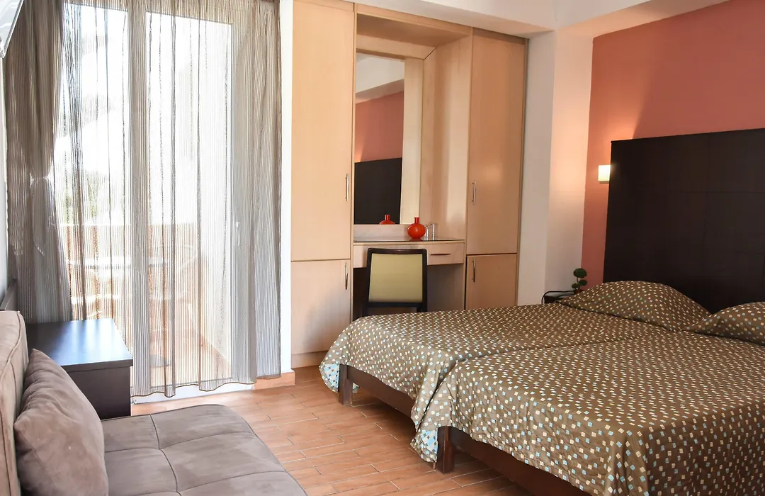 Hermes Hotel-1
