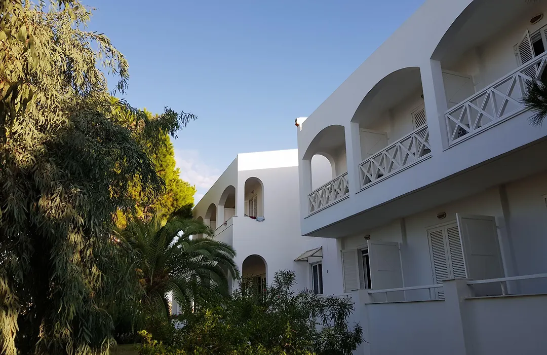 Mantenia Hotel-1