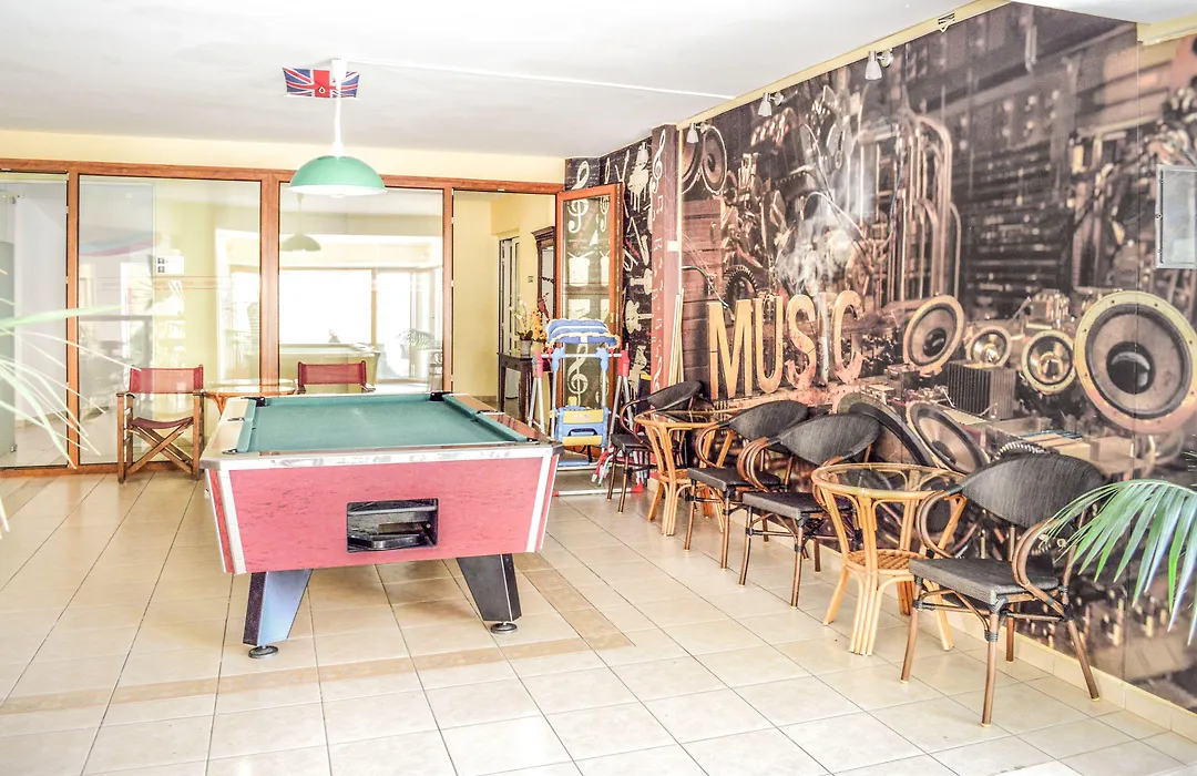 Alexandros Hotel-1