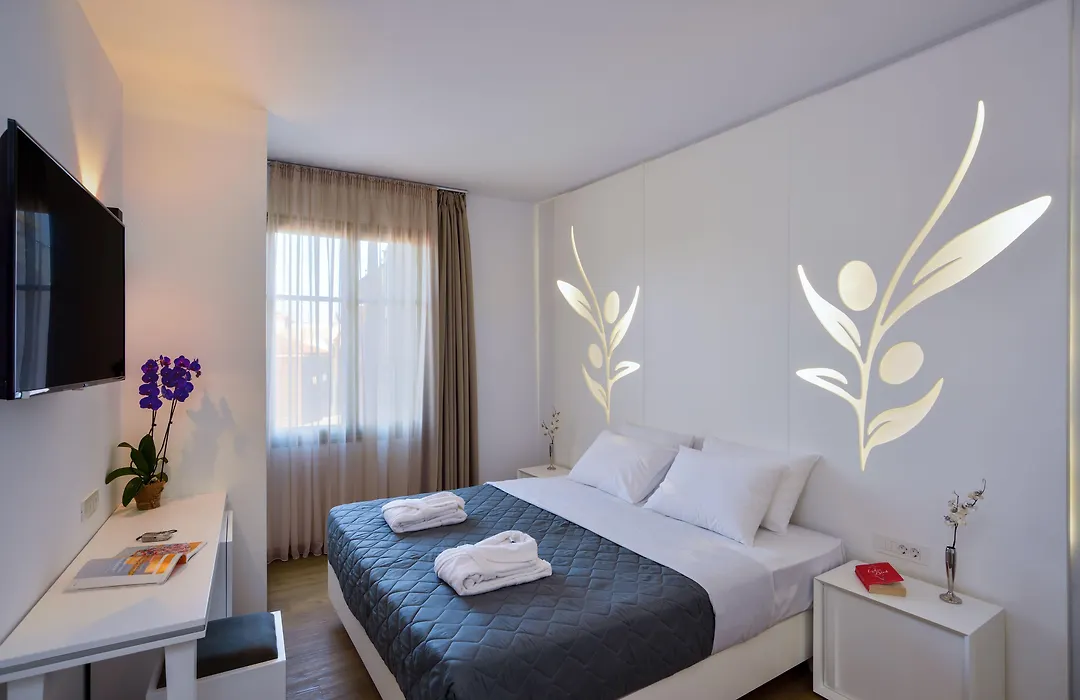 Elia Portou Luxury Residence-1