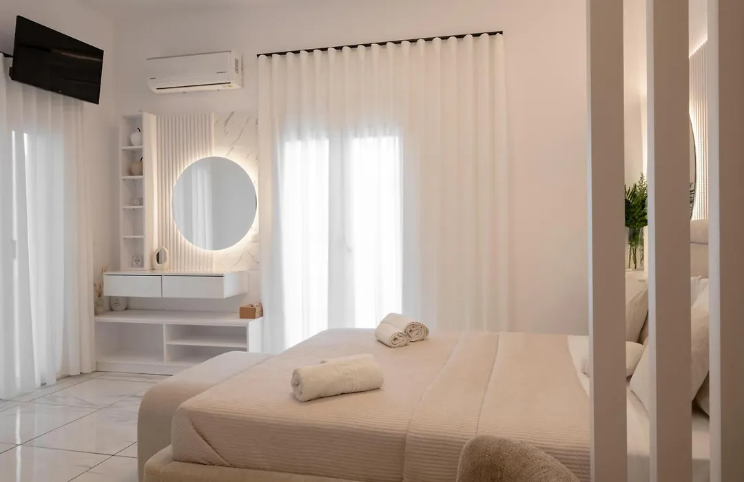 Diogenis Luxury Apartment Sea View-1