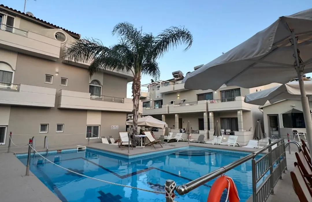 Sirena Apartments-1