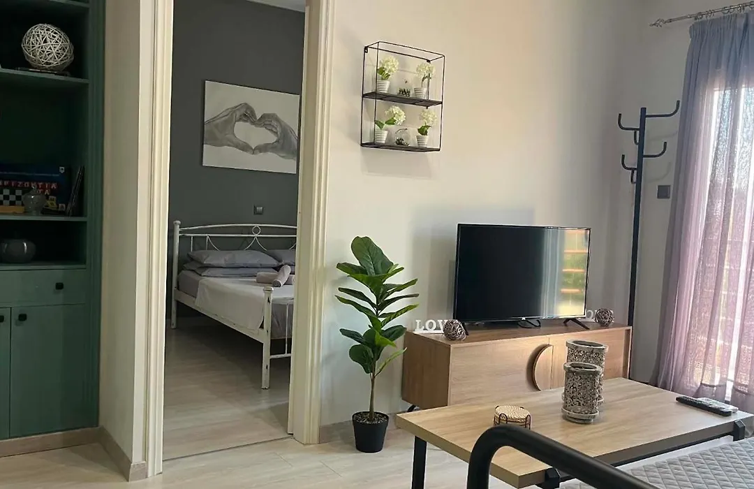 Grey Sense Luxury Apartment-1