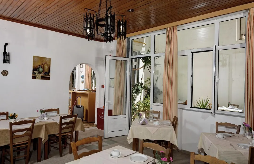 Zorbas Hotel-1
