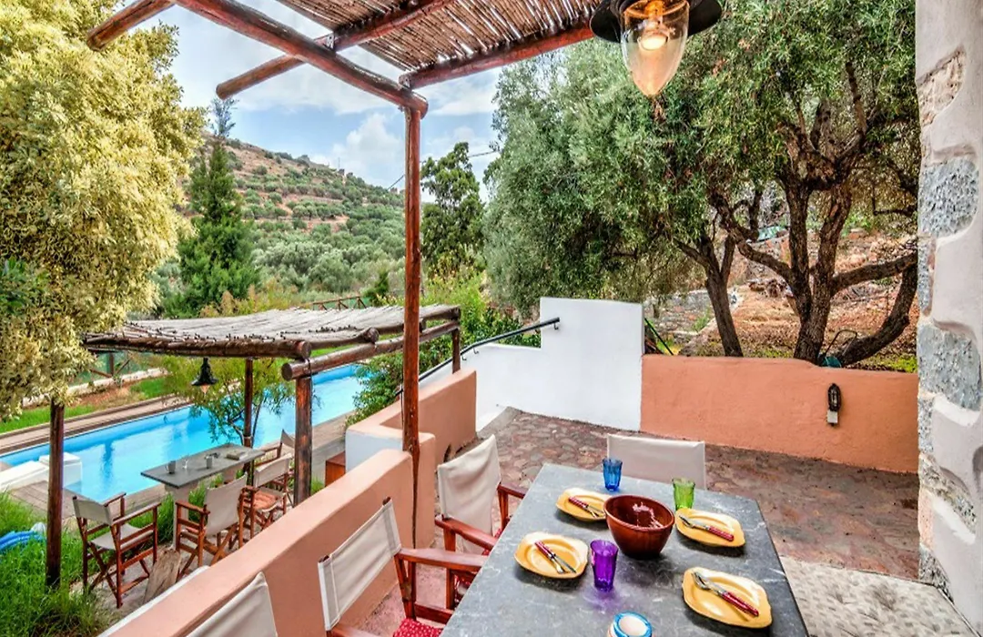 The Traditional Villas Of Crete-1