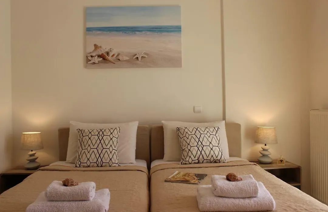 Amazing Beachfront Apartment In Hersonissos-1