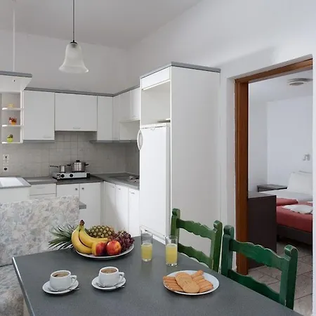 Kiriakos Studios Apartments-2