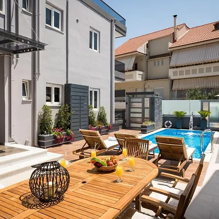 Sun Ray Luxury Apartments-2