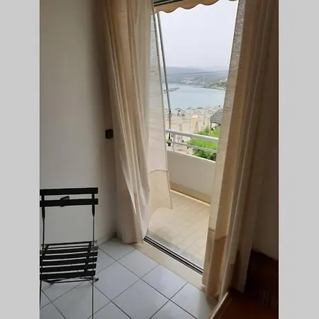 Sea Front-3
