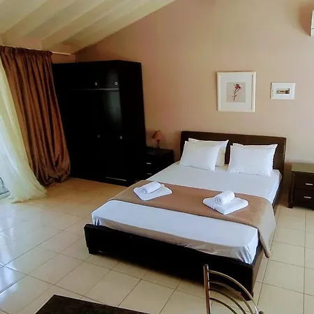 Girogiali Beach Hotel - Adults Only-3
