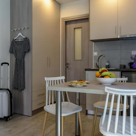Levanda Apartments Chania-3