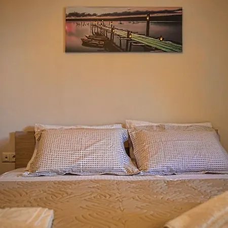 Erato Studio, Walking Distance To The Beach-2