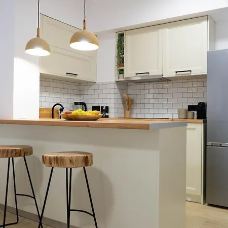 Marilias Luxury Studio Apartment-3