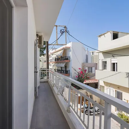 Flat For 3 People Near City Center-3