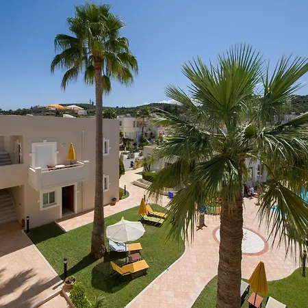 Toxo Hotel-2