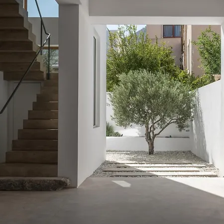 Villa Mimaze Minimalist Living-2