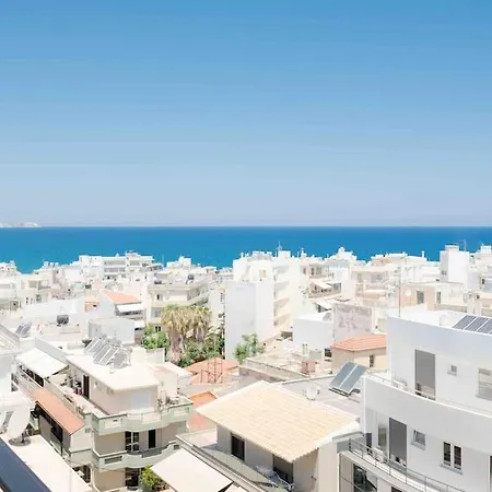 Penthouse Studio In Centre With Seaview-3