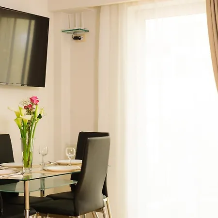 Melia Deluxe Apartment-2