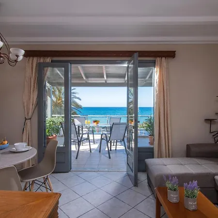 Evi'S Beach Front Apartment By Estia-2