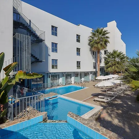 Pollis Hotel-3